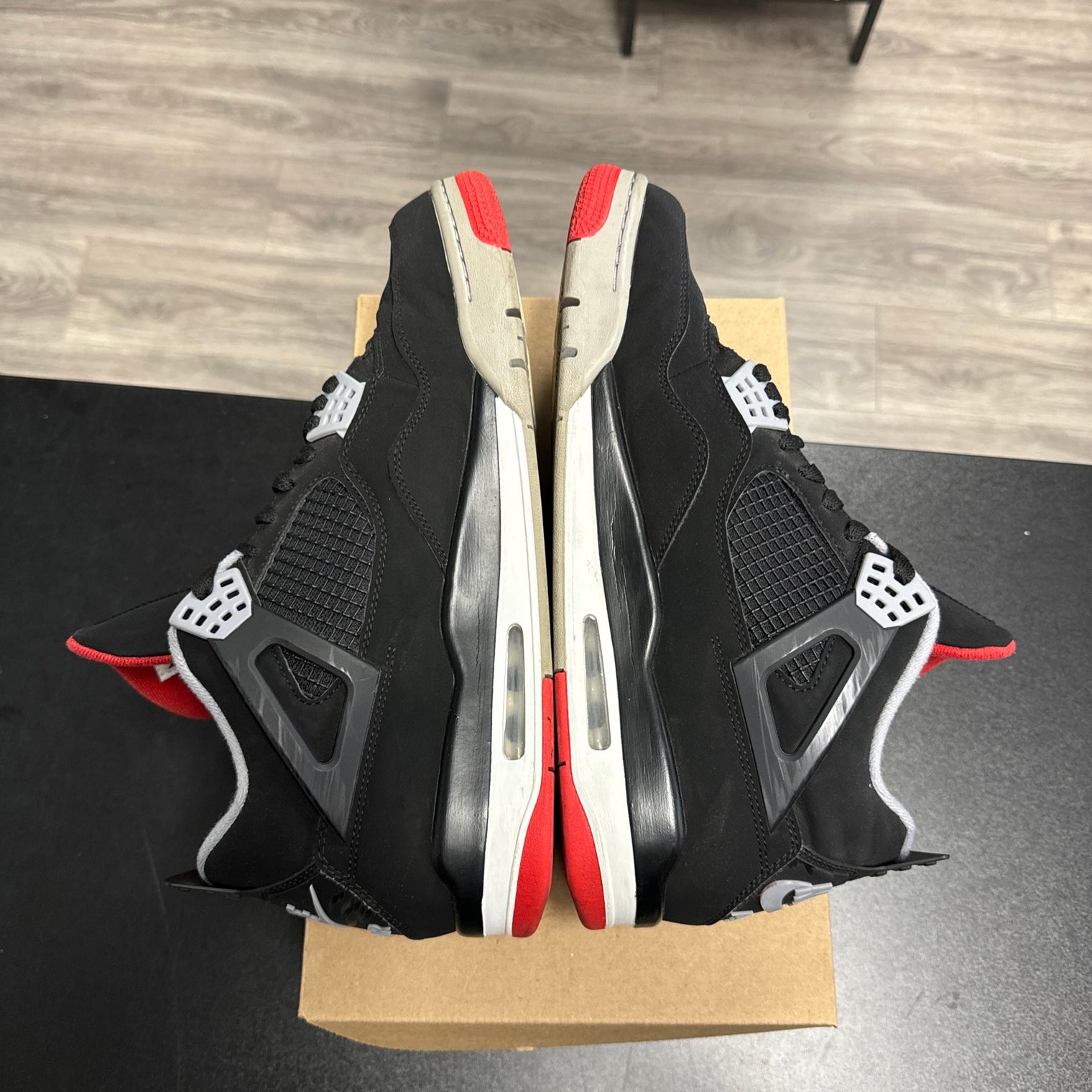 Bred Jordan 4 Retro 2019 (USED, No Box)