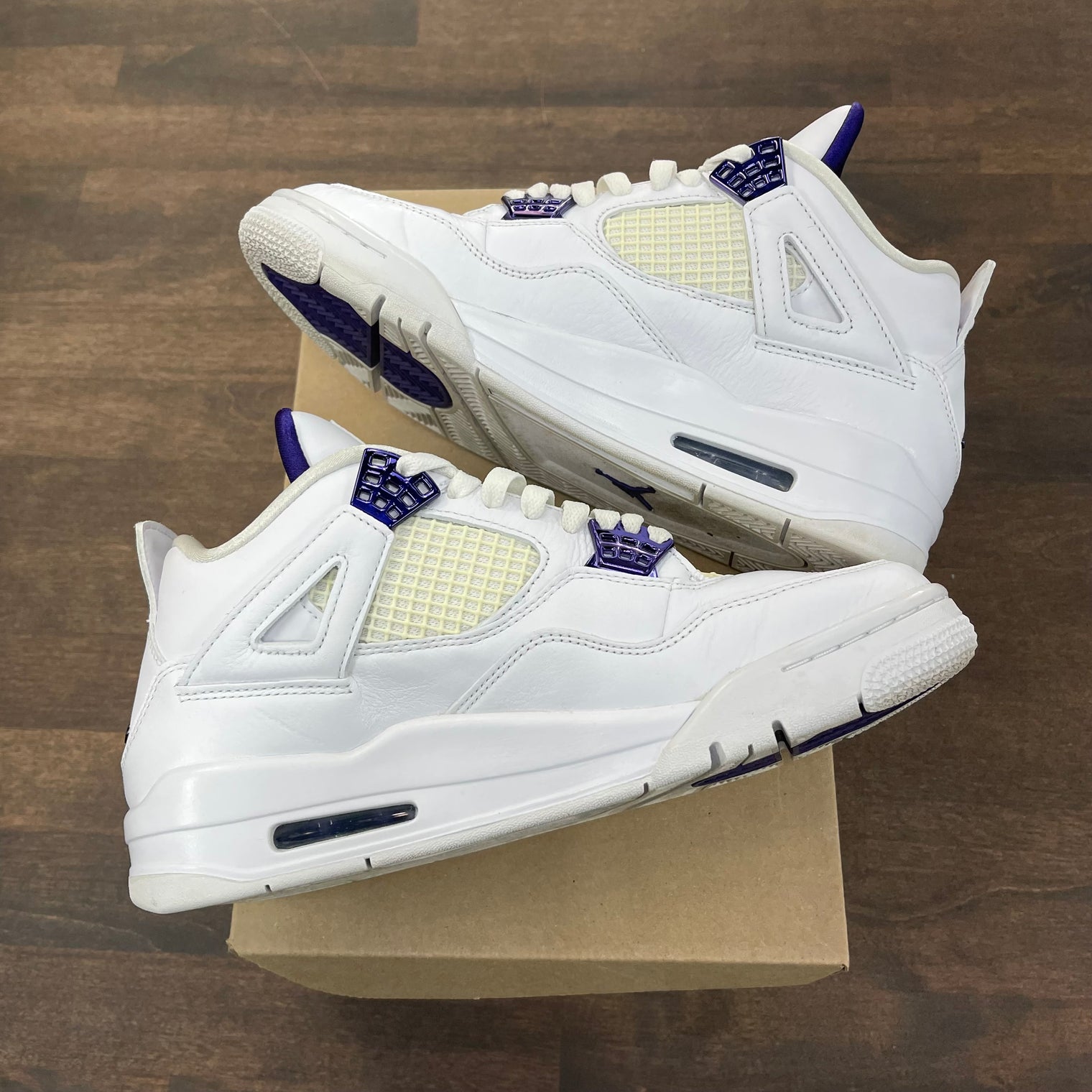 Purple Metallic Jordan 4 (USED,No Box)