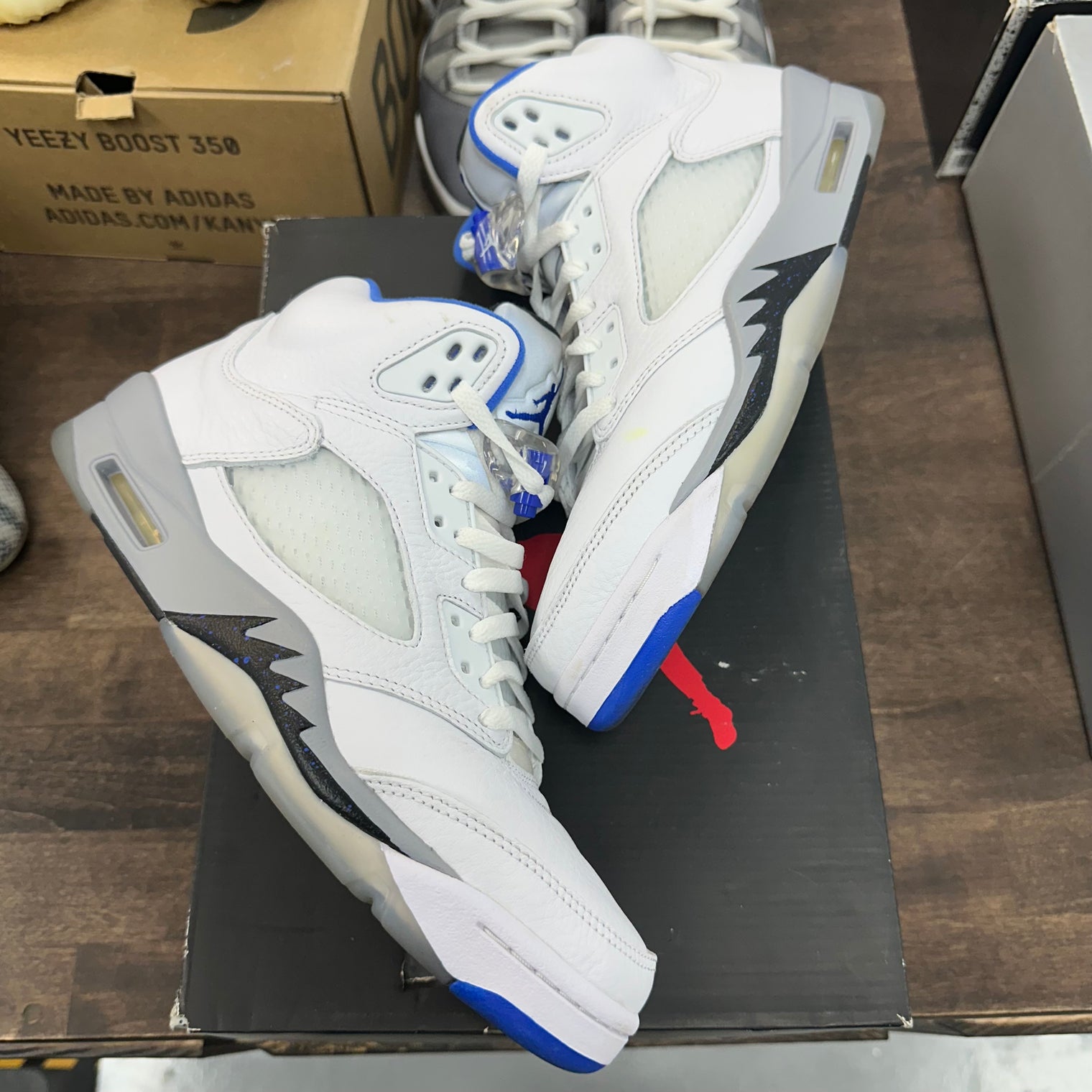 Stealth Jordan 5 (USED)
