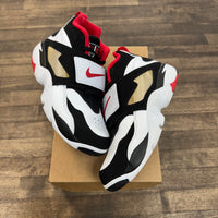 Diamond Turf 49ers (USED, No Box)