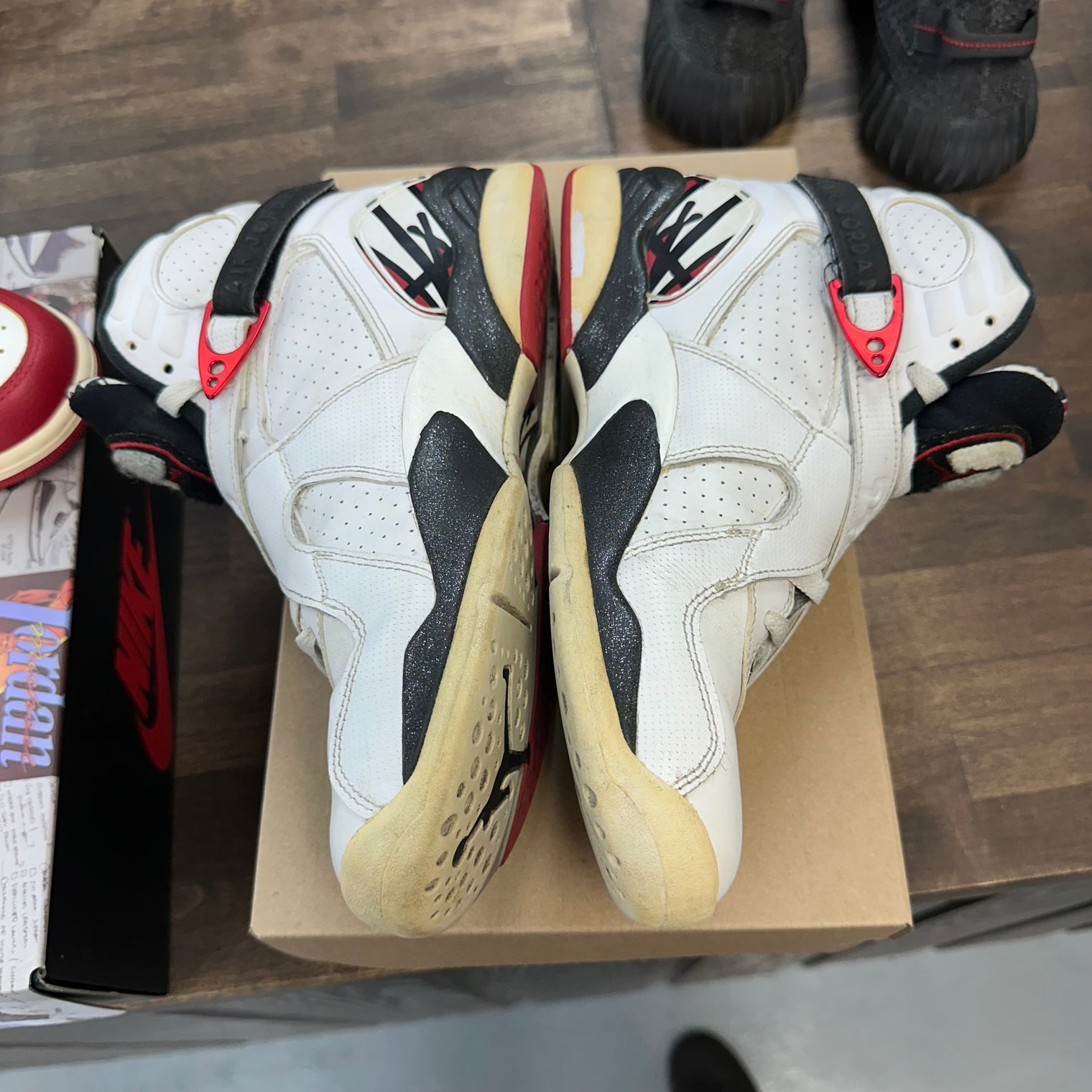 Alternate Jordan 8 (USED, No Box)