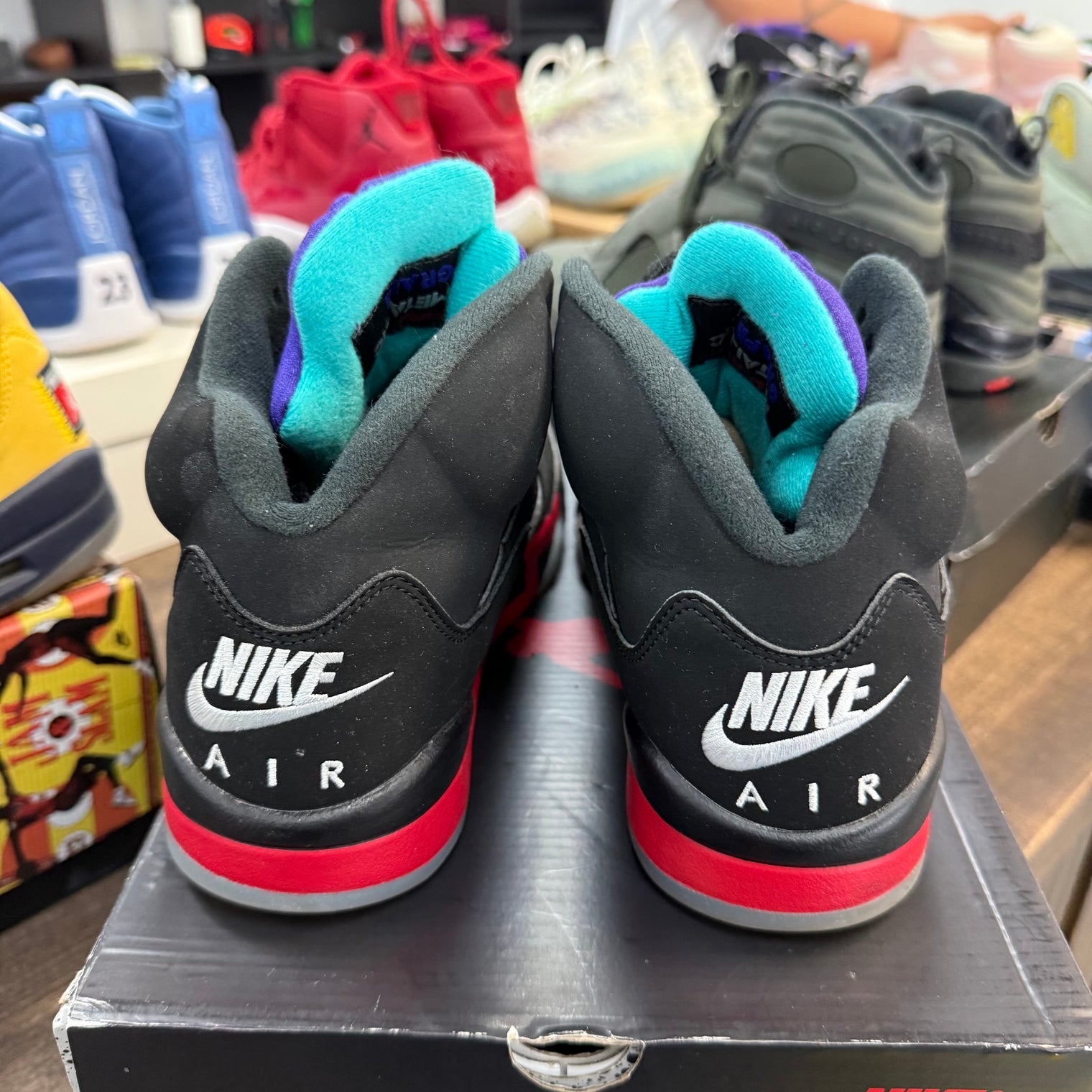 Top 3 Jordan 5 (USED)