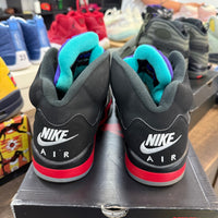 Top 3 Jordan 5 (USED)