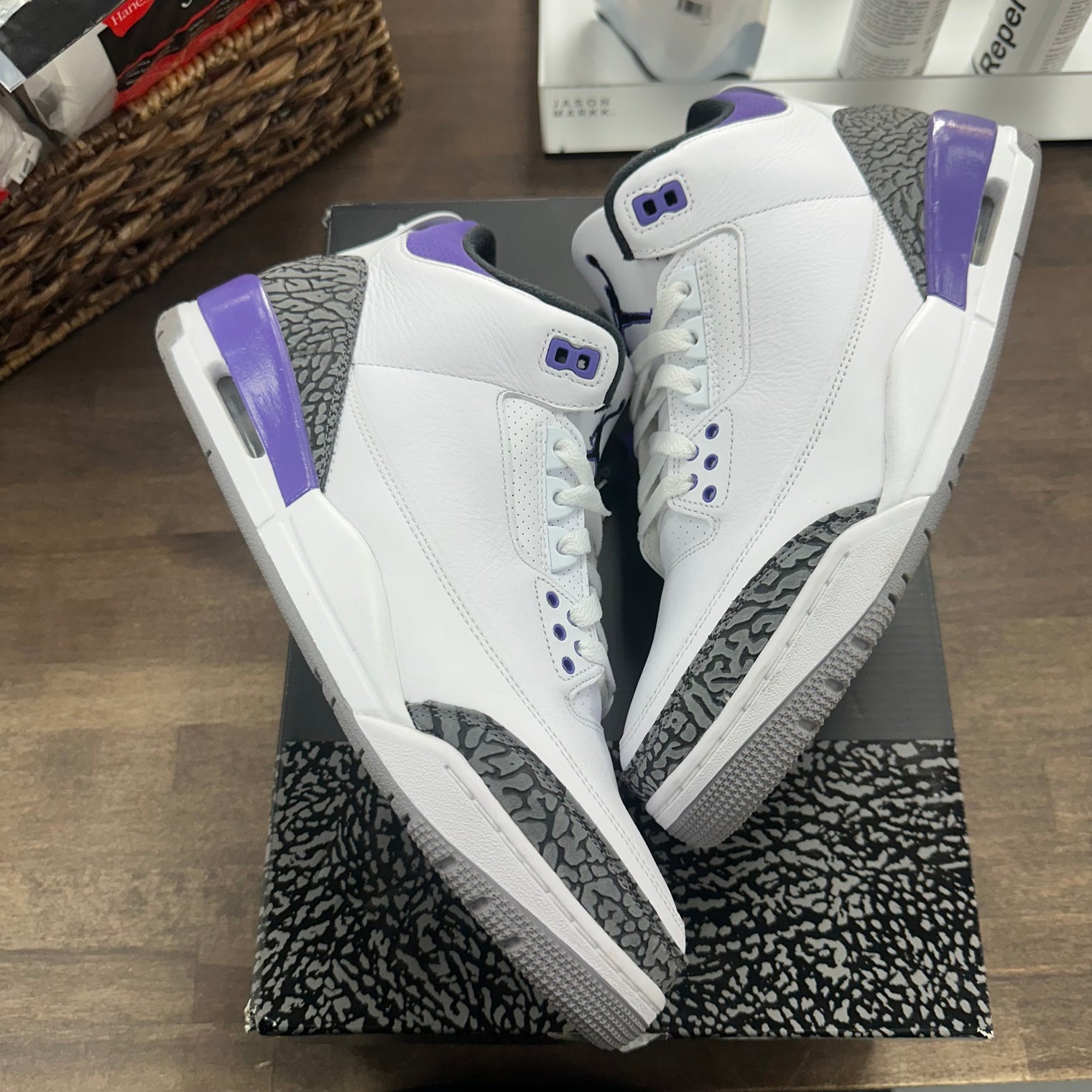 Dark Iris Jordan 3 Retro (USED)