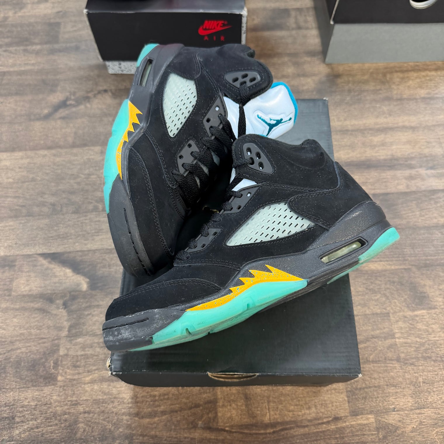 Aqua Jordan 5 Retro (GS) (USED)