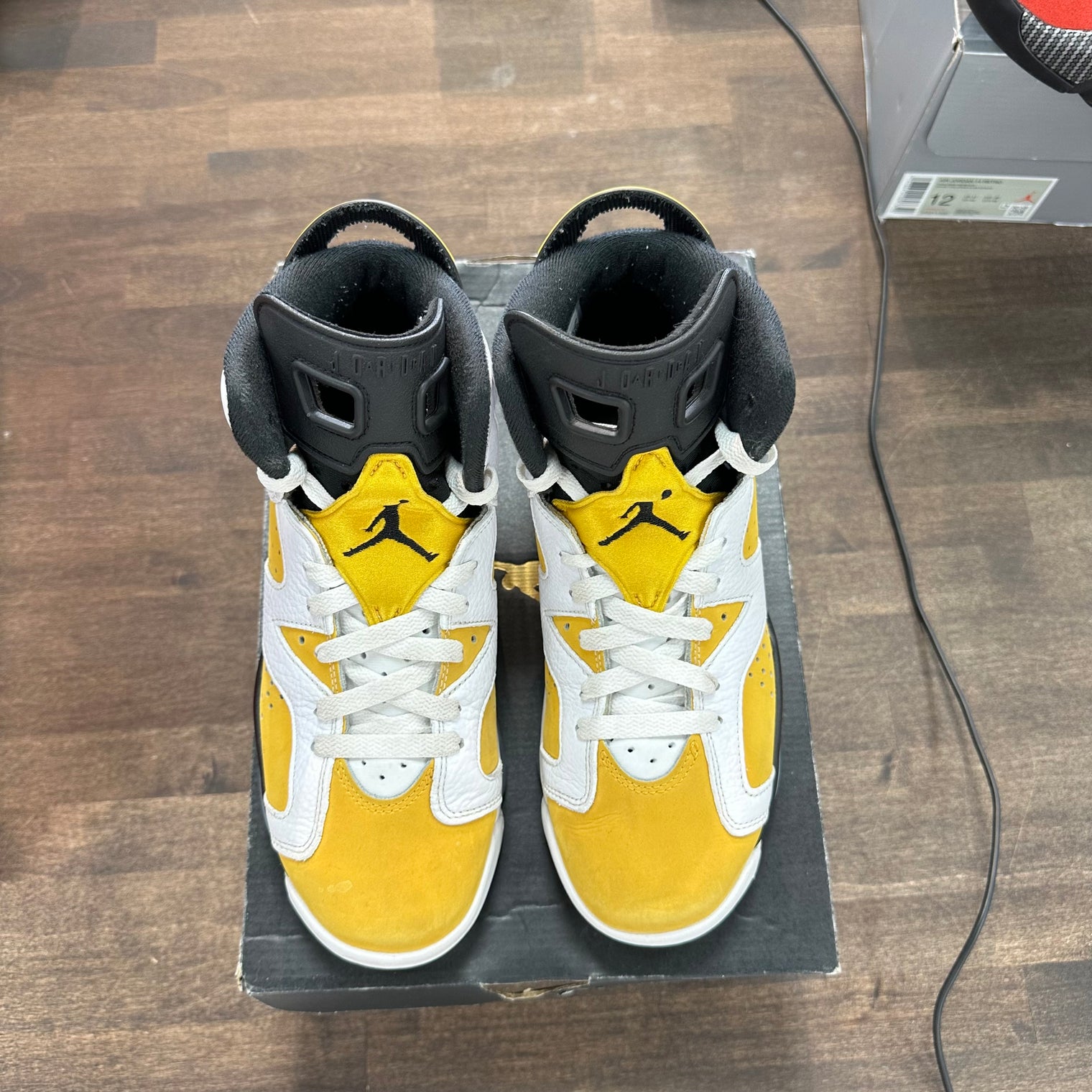 Yellow Ochre Jordan 6 Retro (GS) (USED)