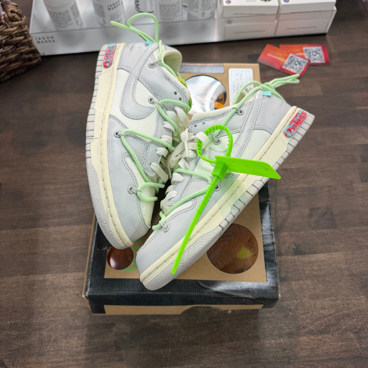 Lot 7 of 50 Off-White Dunk Low (USED)