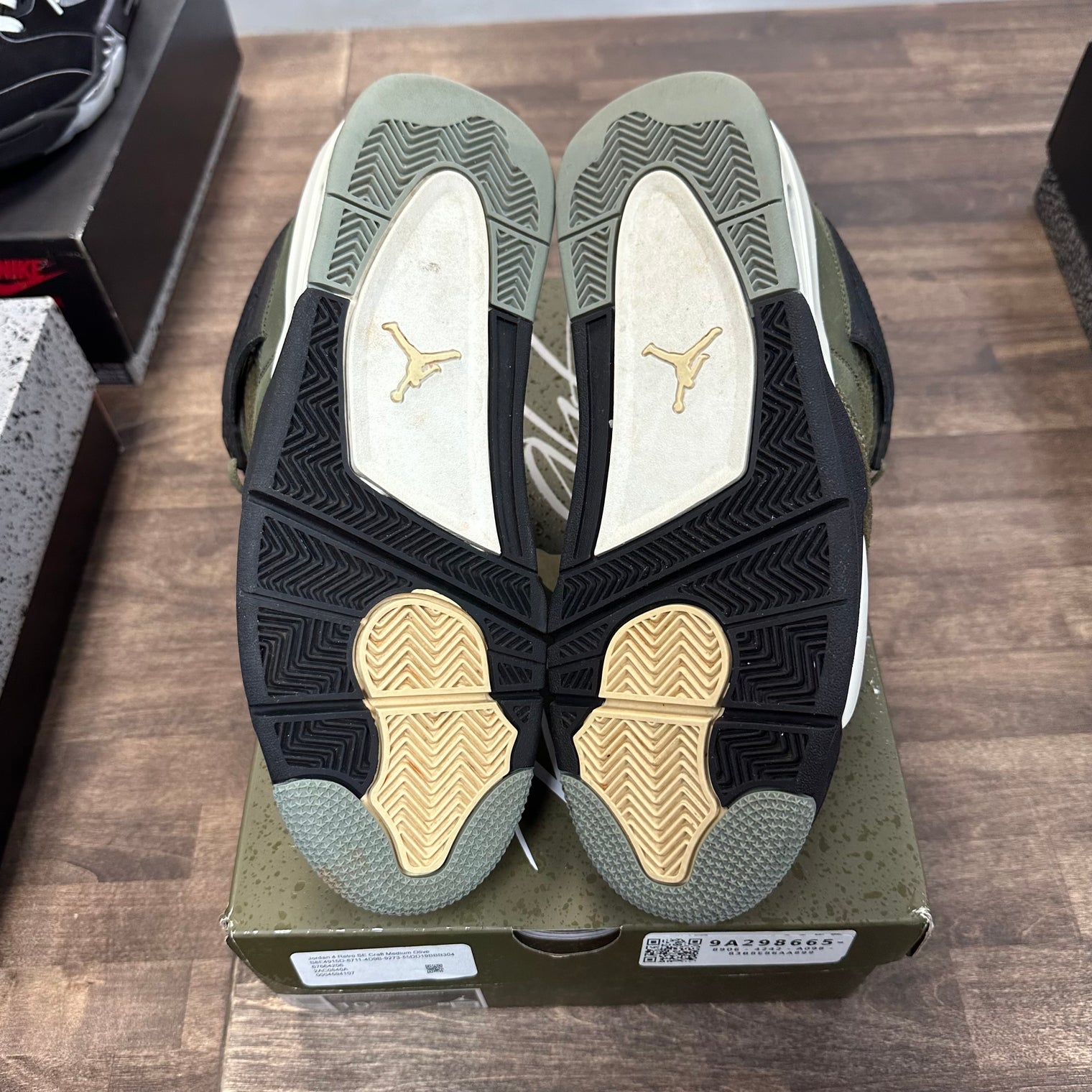 Olive Craft Jordan 4 Retro (USED)