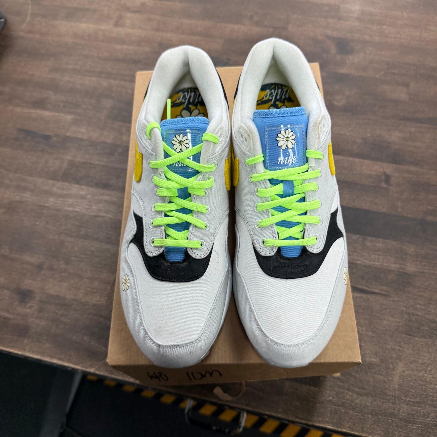 Daisy Nike Air Max 1 (USED, No Box)