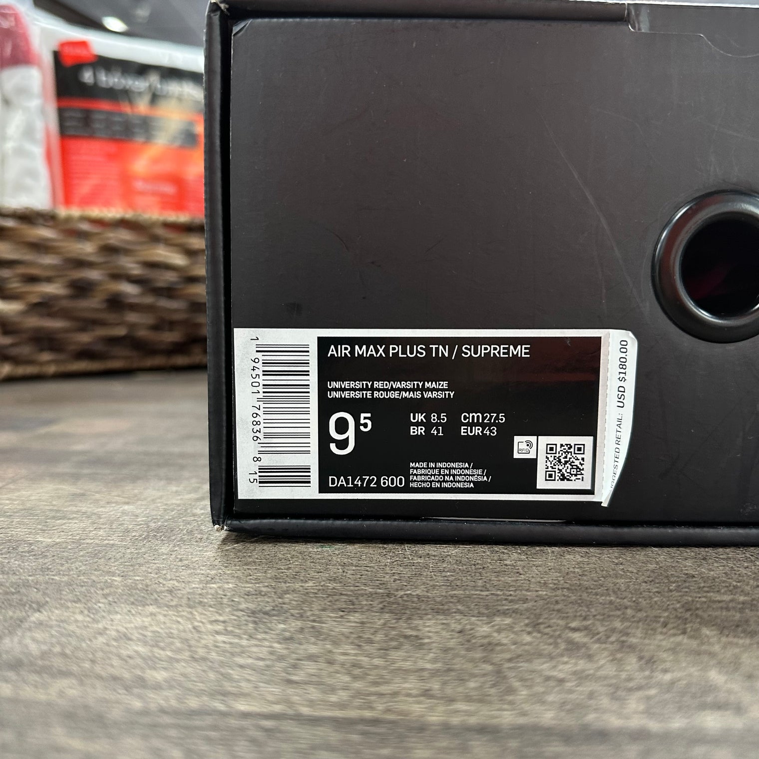 Nike Air Max Plus Supreme University Red (US 9.5) (USED)