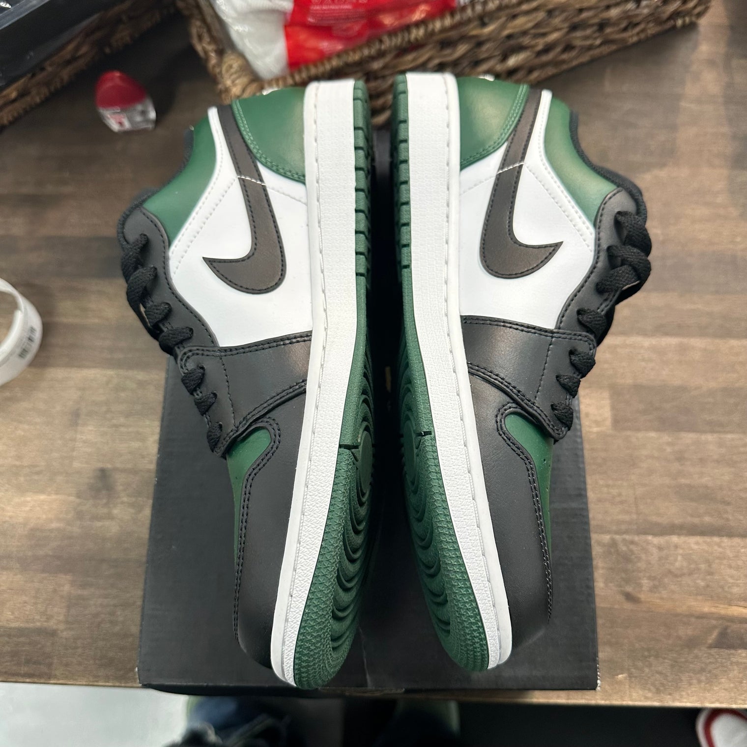 Green Toe Jordan 1 Low (USED)