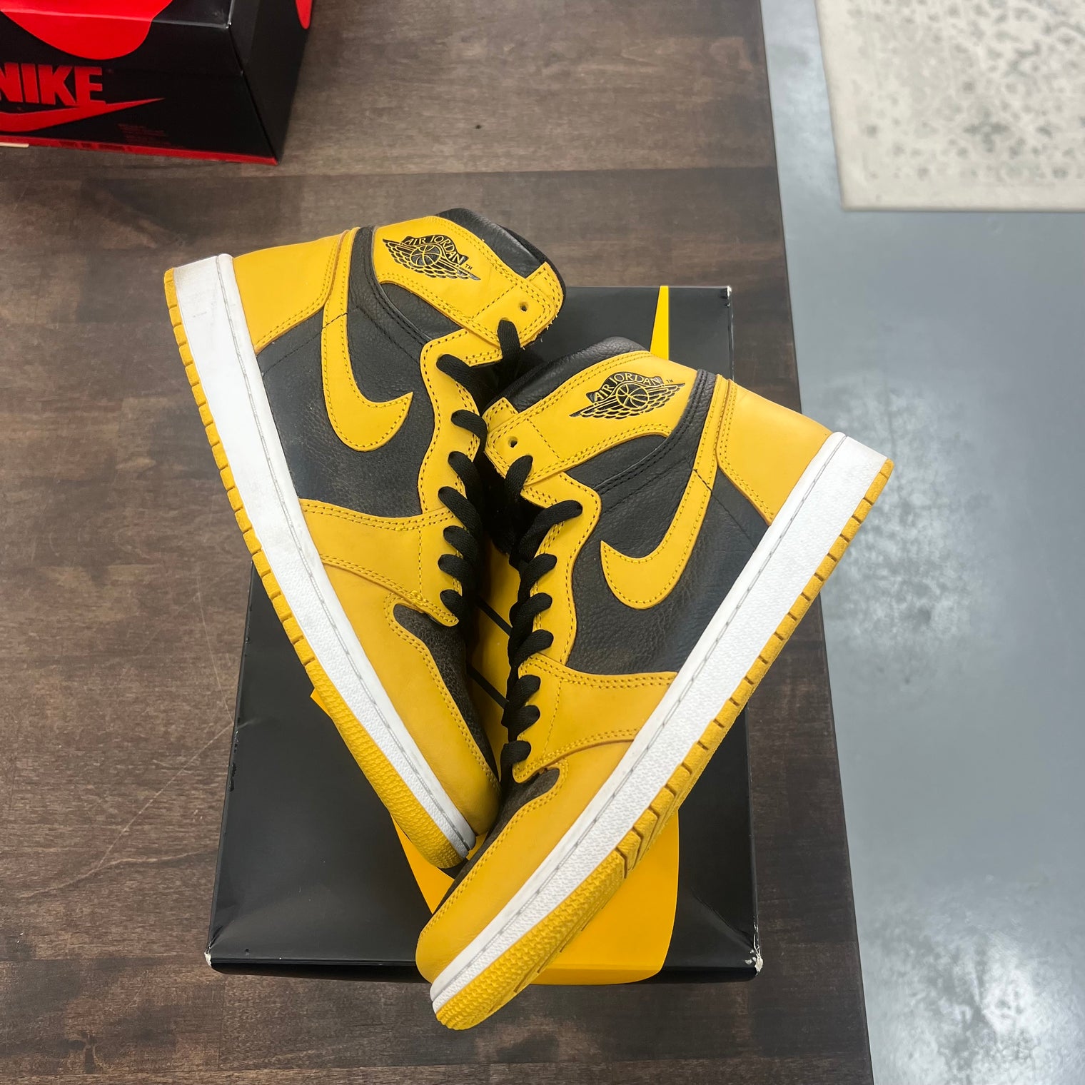 Pollen Jordan 1 High (USED)