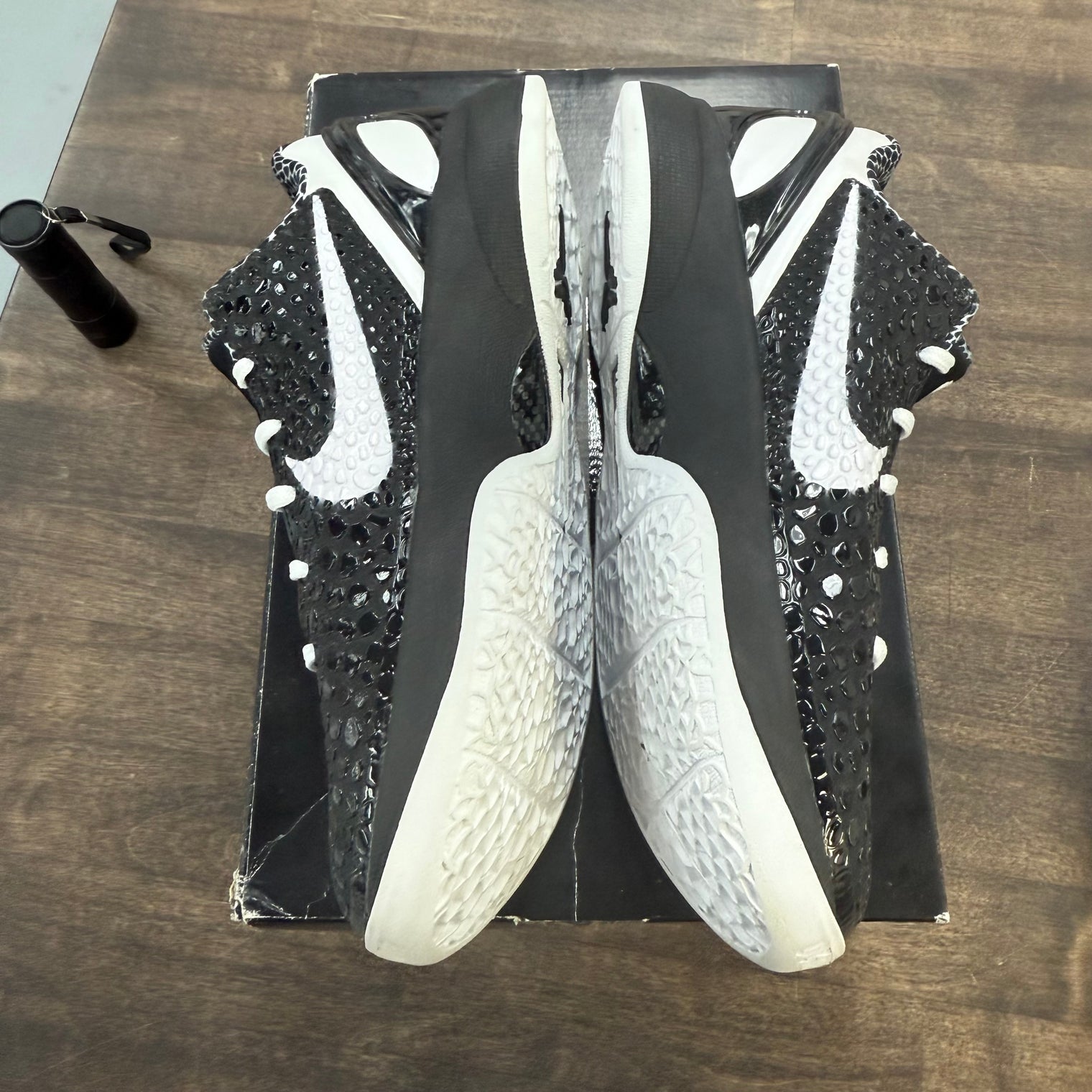 Mambacita Sweet 16 Kobe 6 Protro (USED)