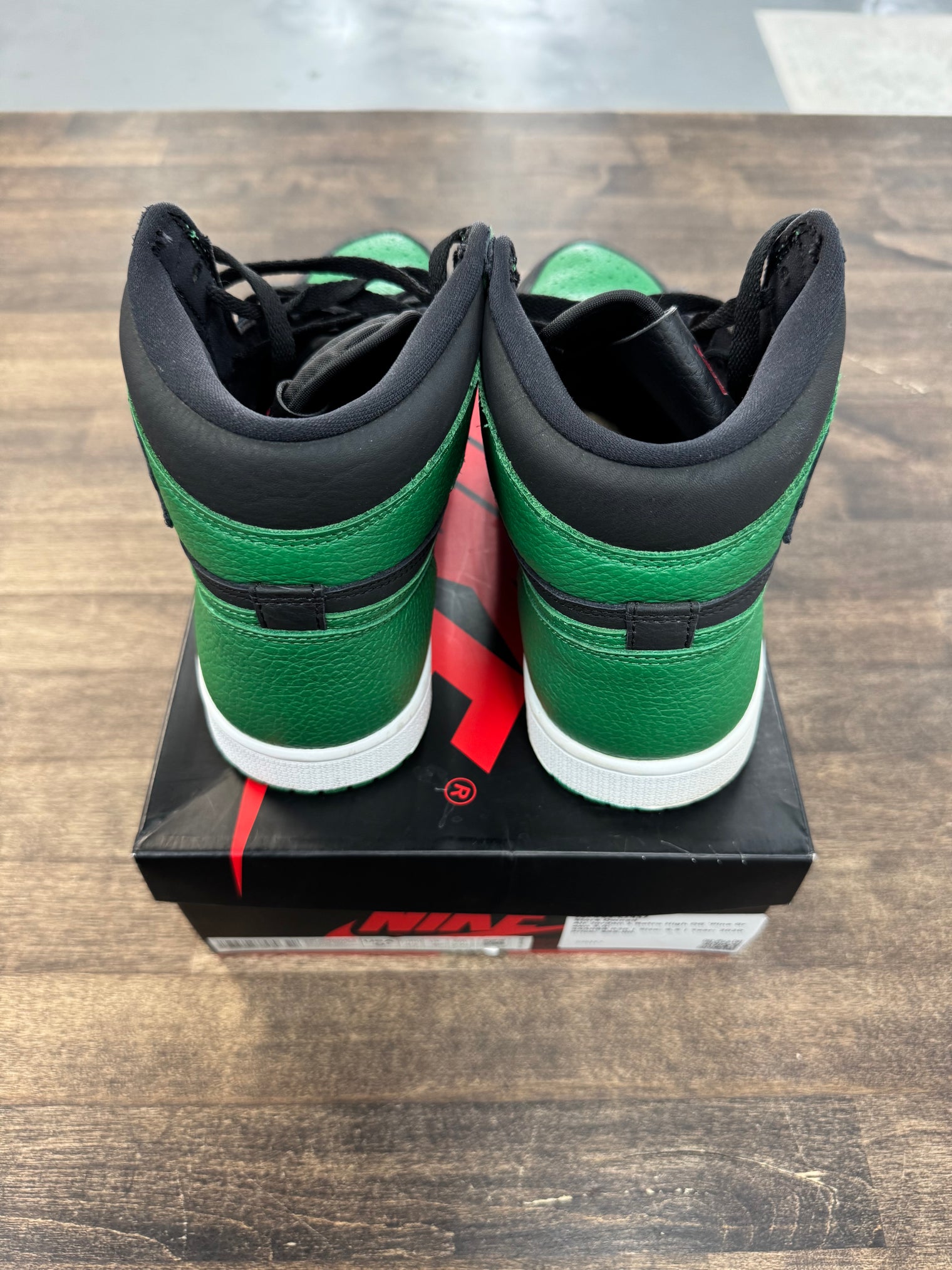 Pine Green 2.0 Jordan 1 High (USED)