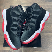 Bred Velvet Jordan 11 (W) (USED)