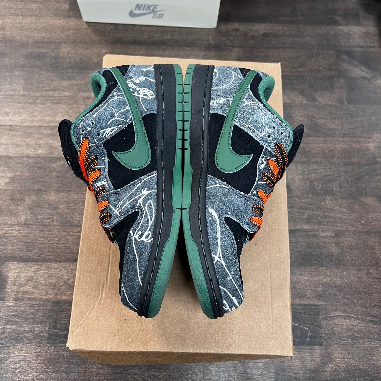 There Skateboard SB Dunk Low (USED, No Box)