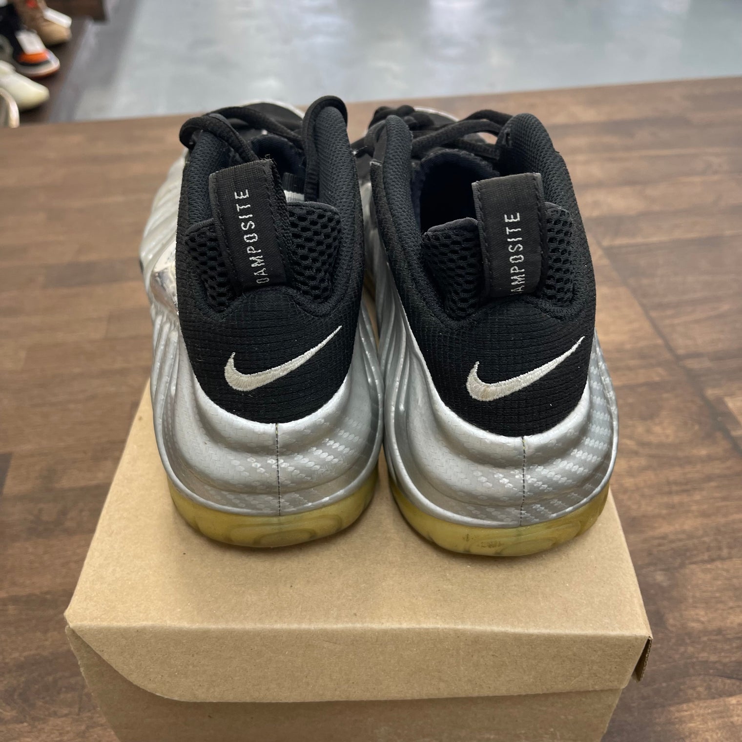 Nike Foamposite Silver Surfer (USED NO BOX NO INSOLES)