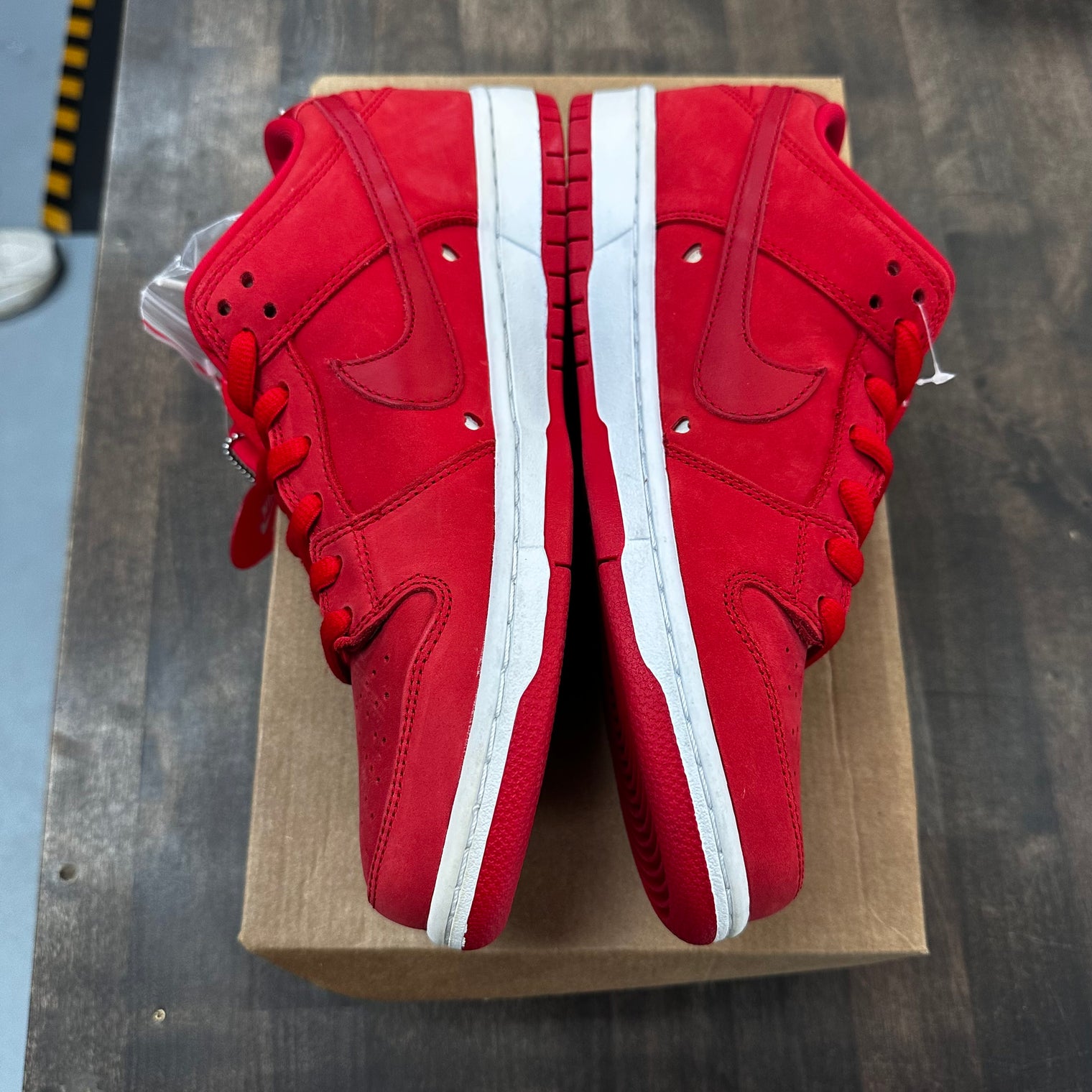 Nike SB Dunk Low Pro QS x Girls Don't Cry Coming Back Home, Verdy 2019 (No box)