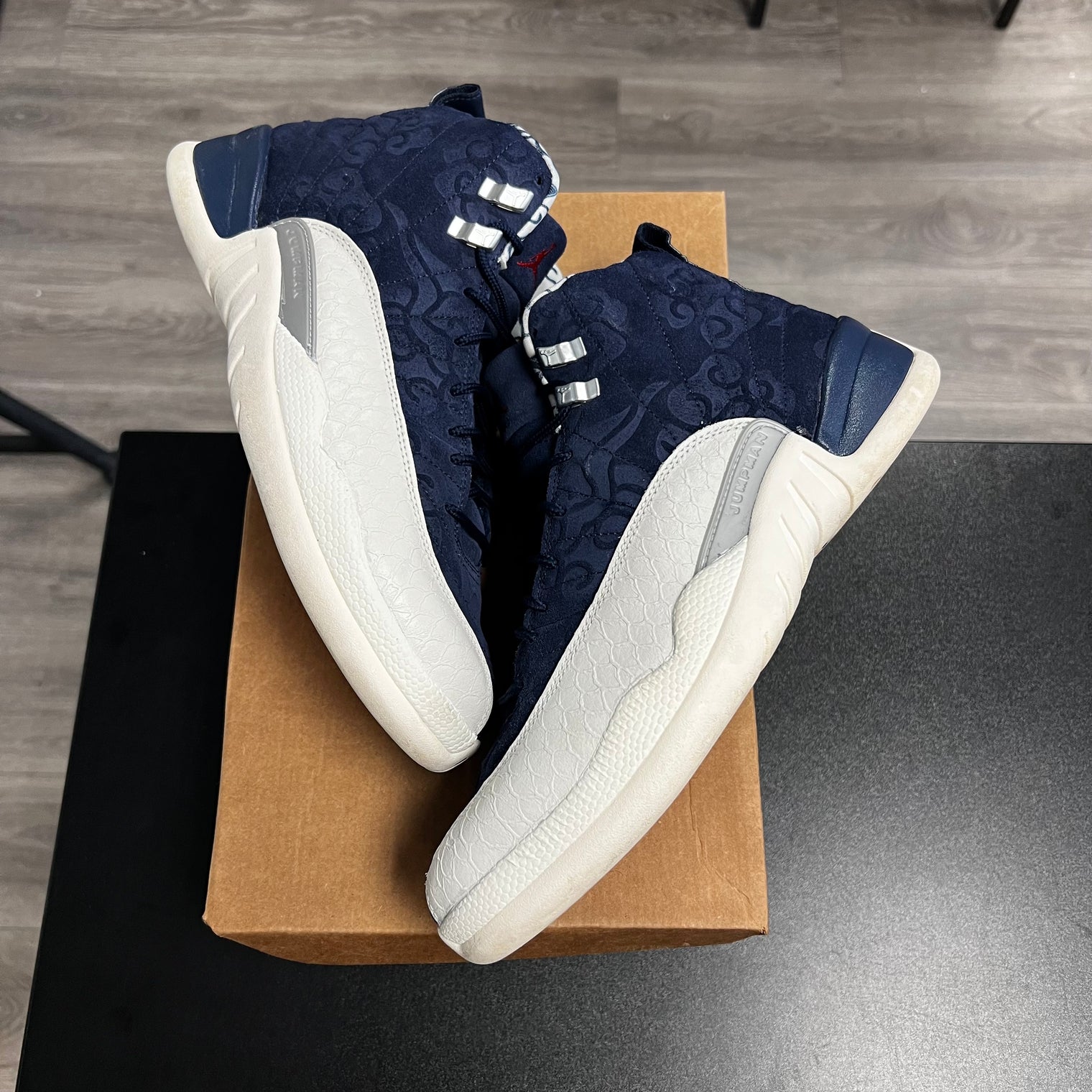 International Flight Jordan 13 (USED, No Box)