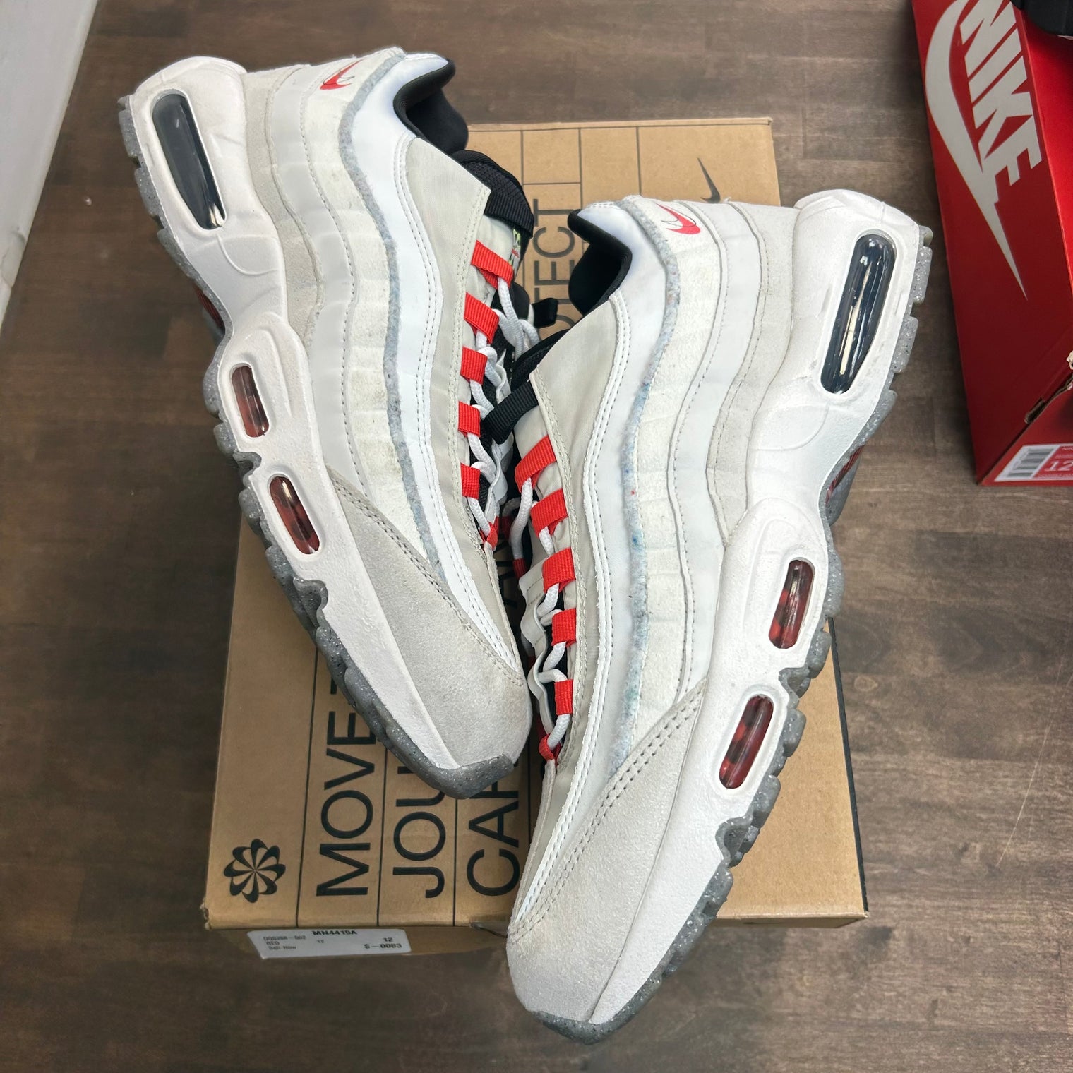 Light Bone Habanero Red Air Max 95 (USED)