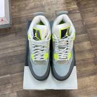 Neon 95 Jordan 4 Retro SE (USED)