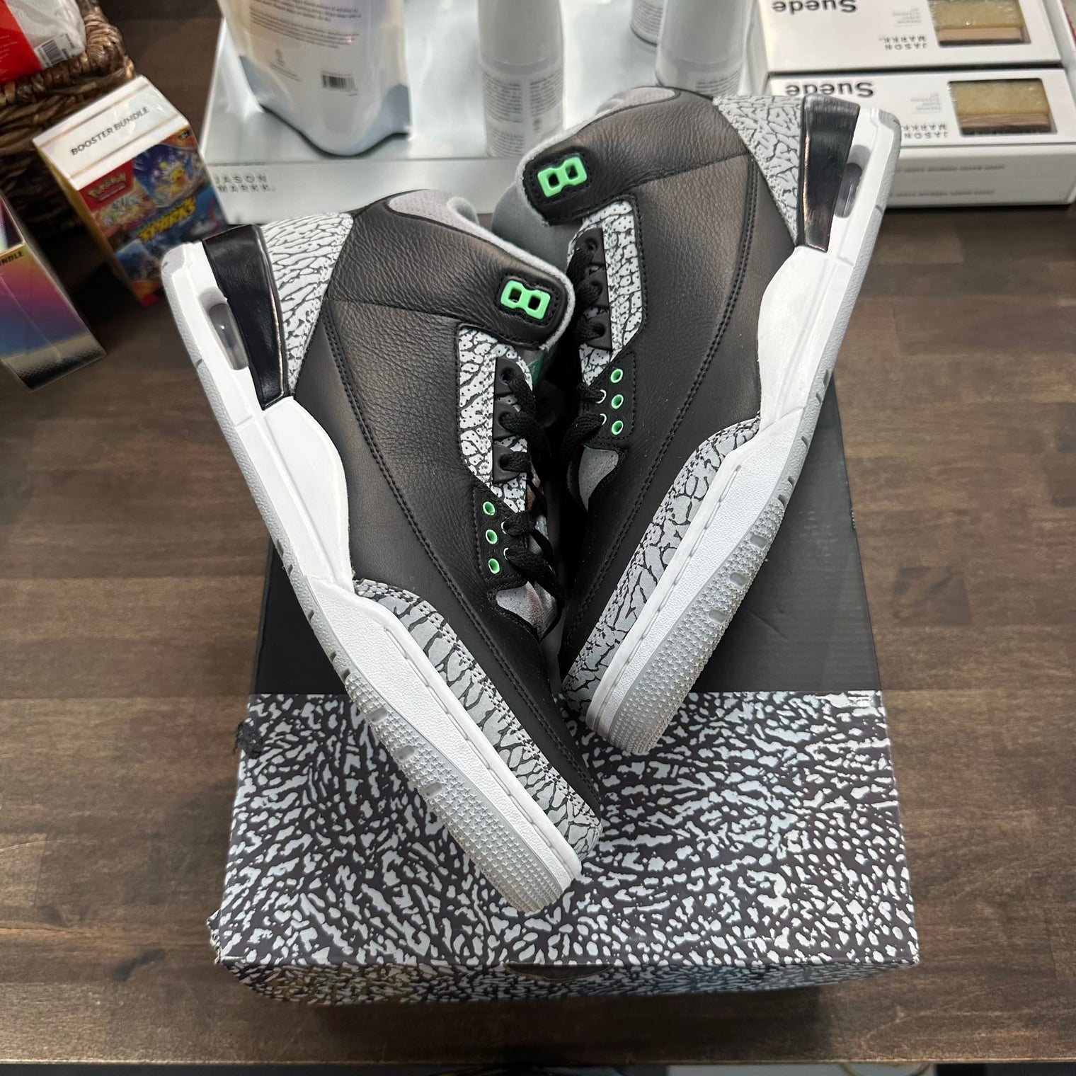 Green Glow Jordan 3 (USED)