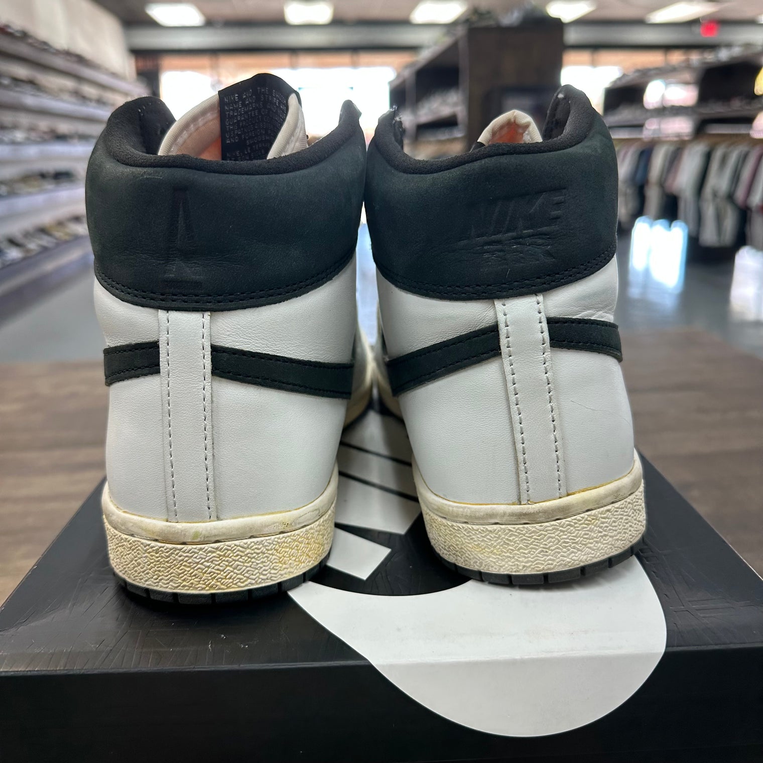 A Ma Maniere White Black Nike Jordan Air Ship PE SP (USED)