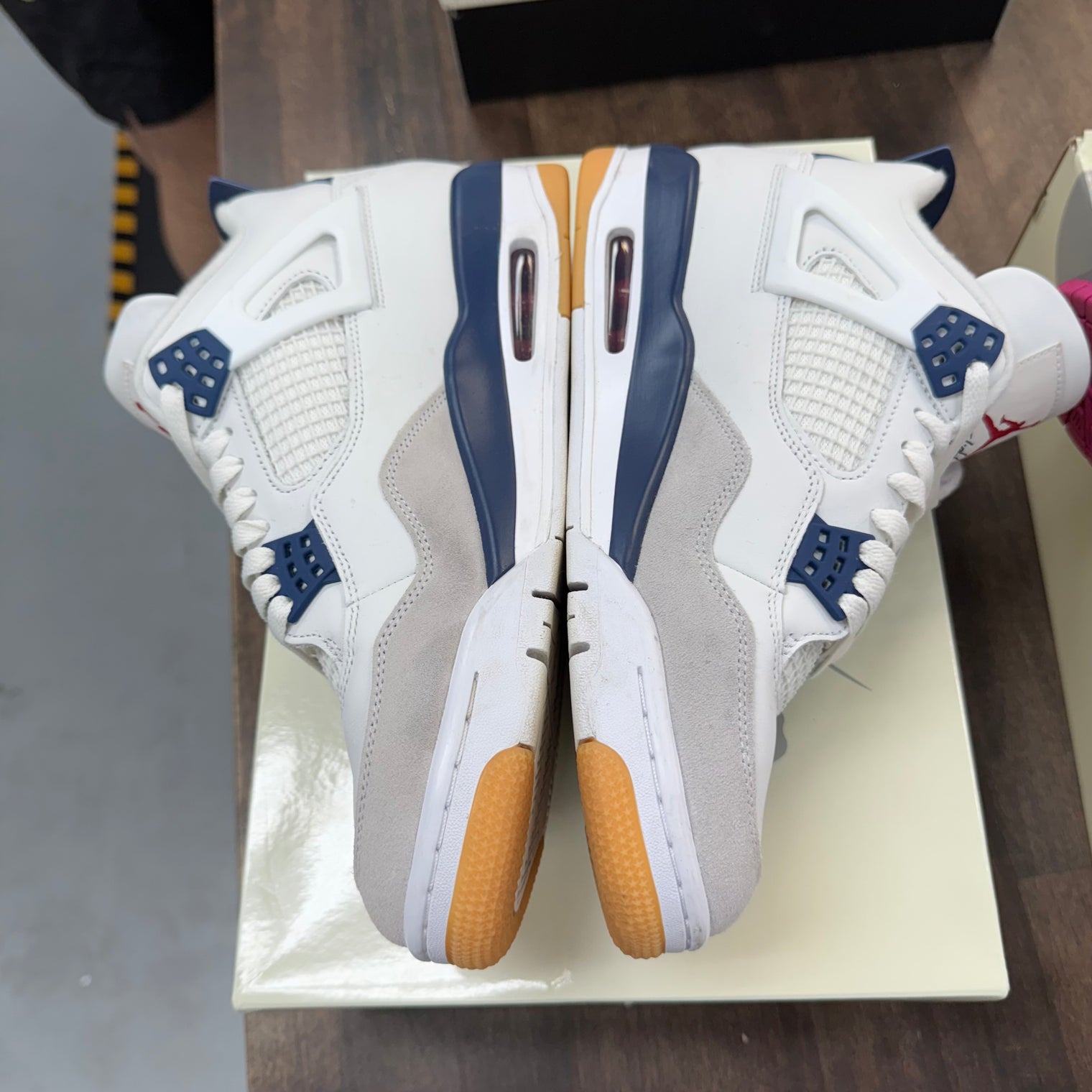 Navy Jordan 4 SB (USED)