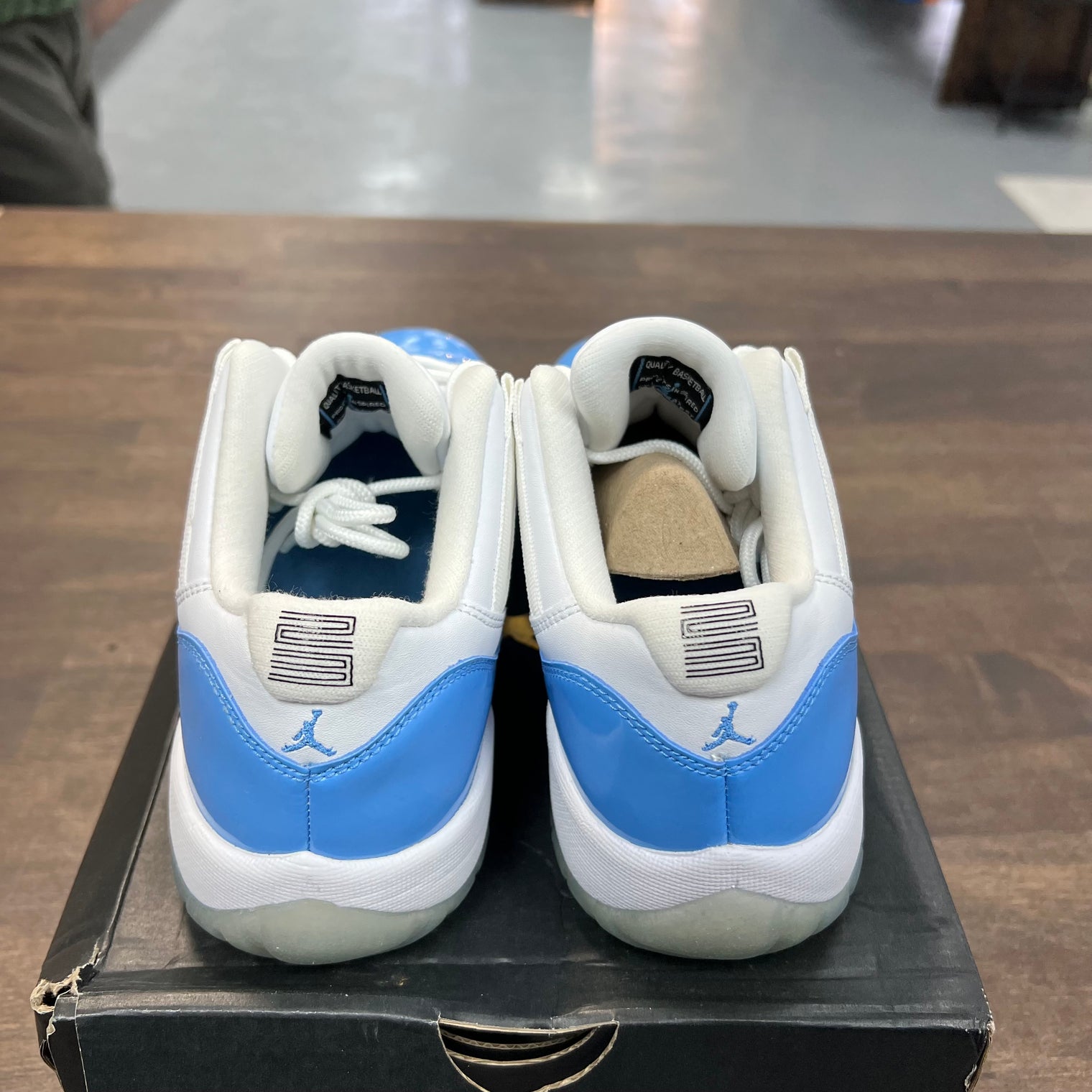 (GS) UNC Jordan 11 Low (2017)