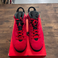 Toro Bravo Jordan 6 (USED)