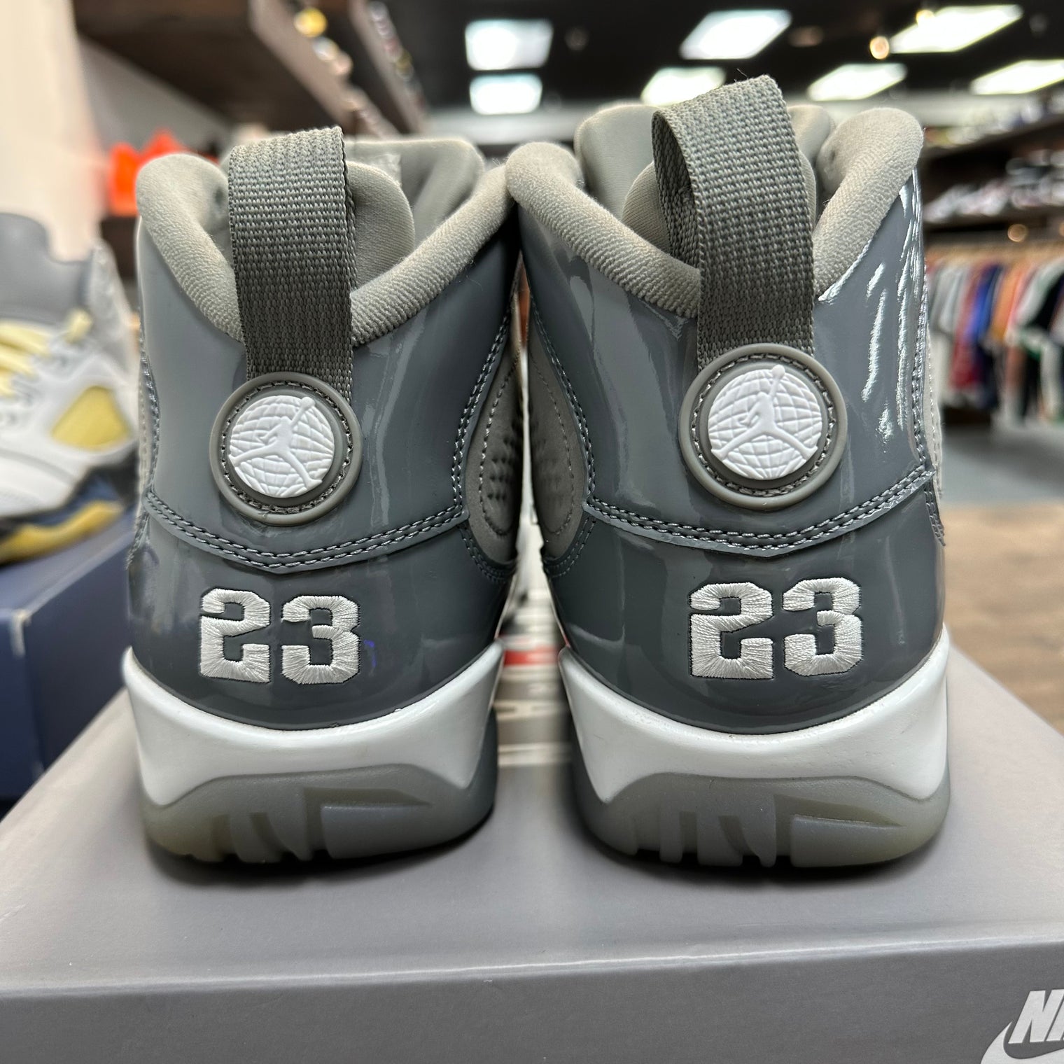 Cool Grey Jordan 9 Retro (2025) (USED)