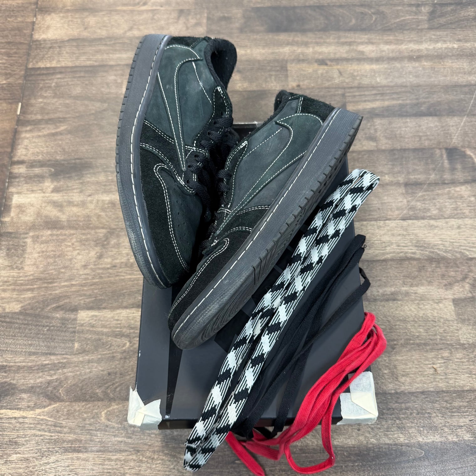 Phantom Travis Scott Jordan 1 Low OG SP (USED)