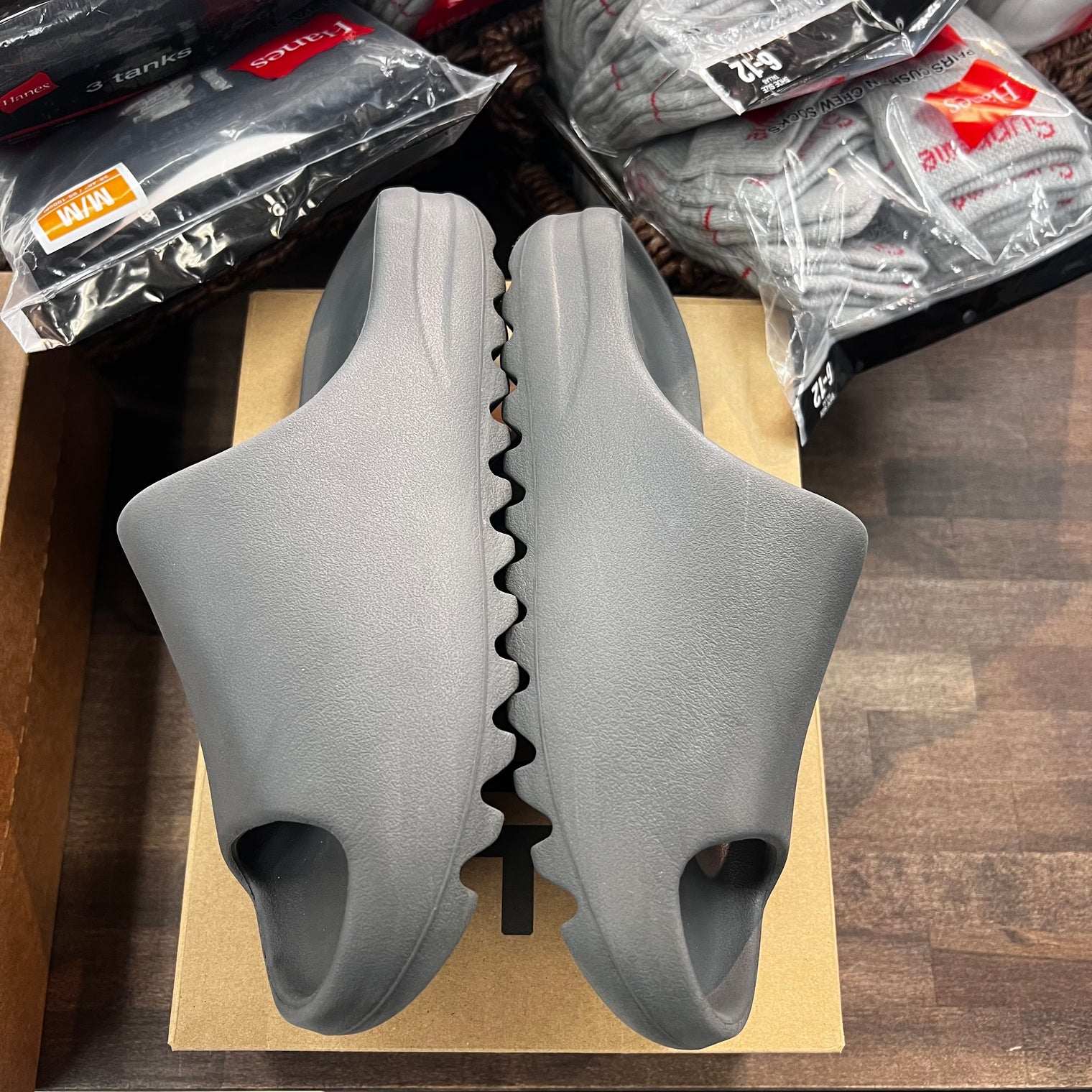 Granite Yeezy Slide (USED)
