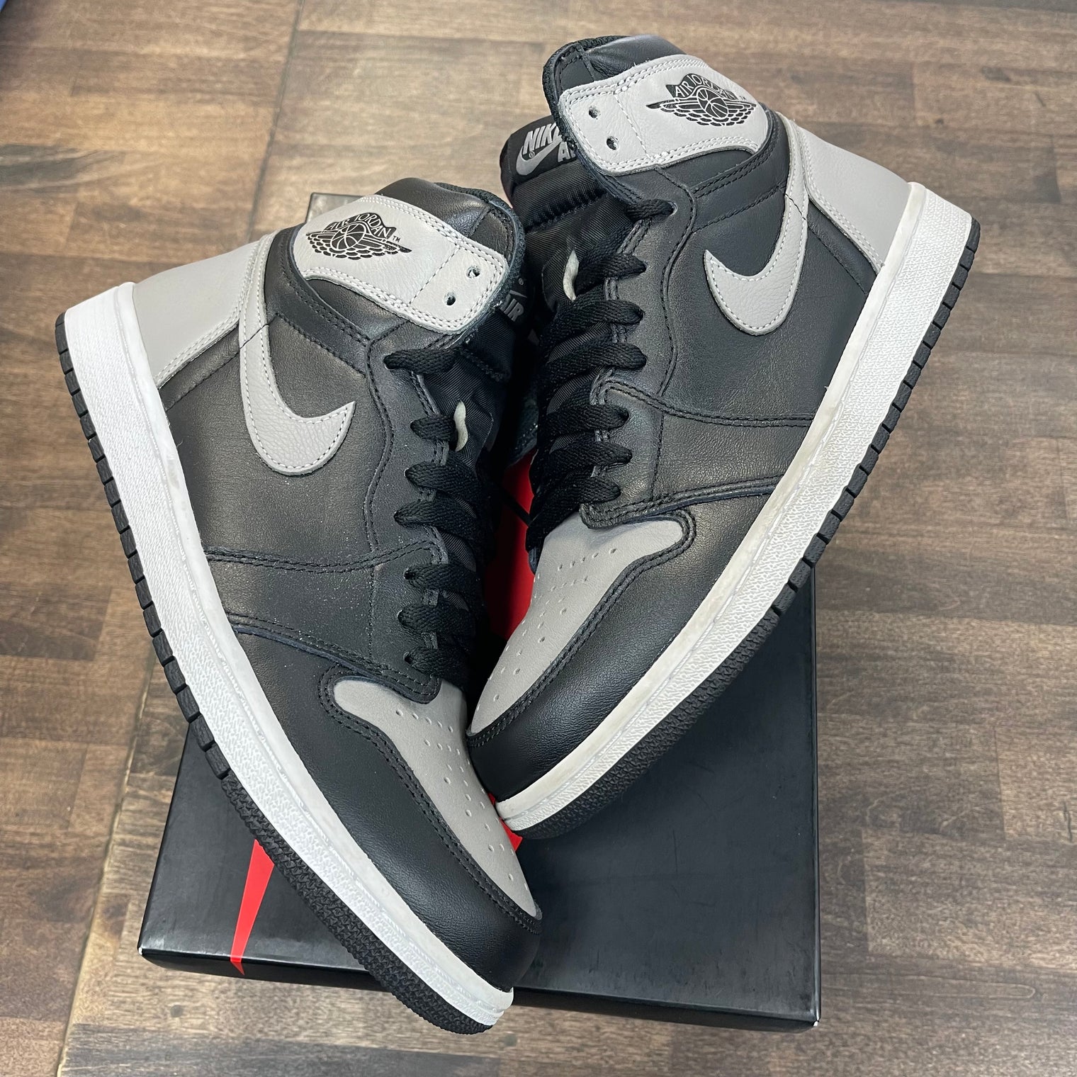 Shadow Jordan 1 High (2017) (USED)