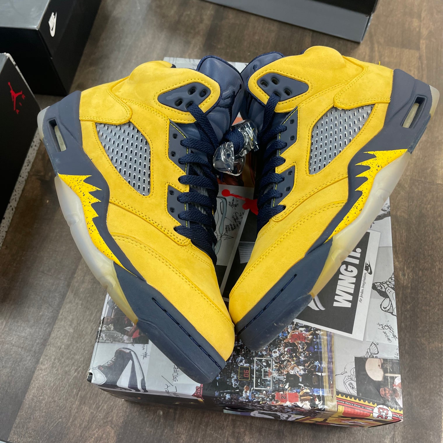 Michigan Jordan 5 Retro (USED)