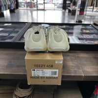 Cloud Yeezy 450 (USED)