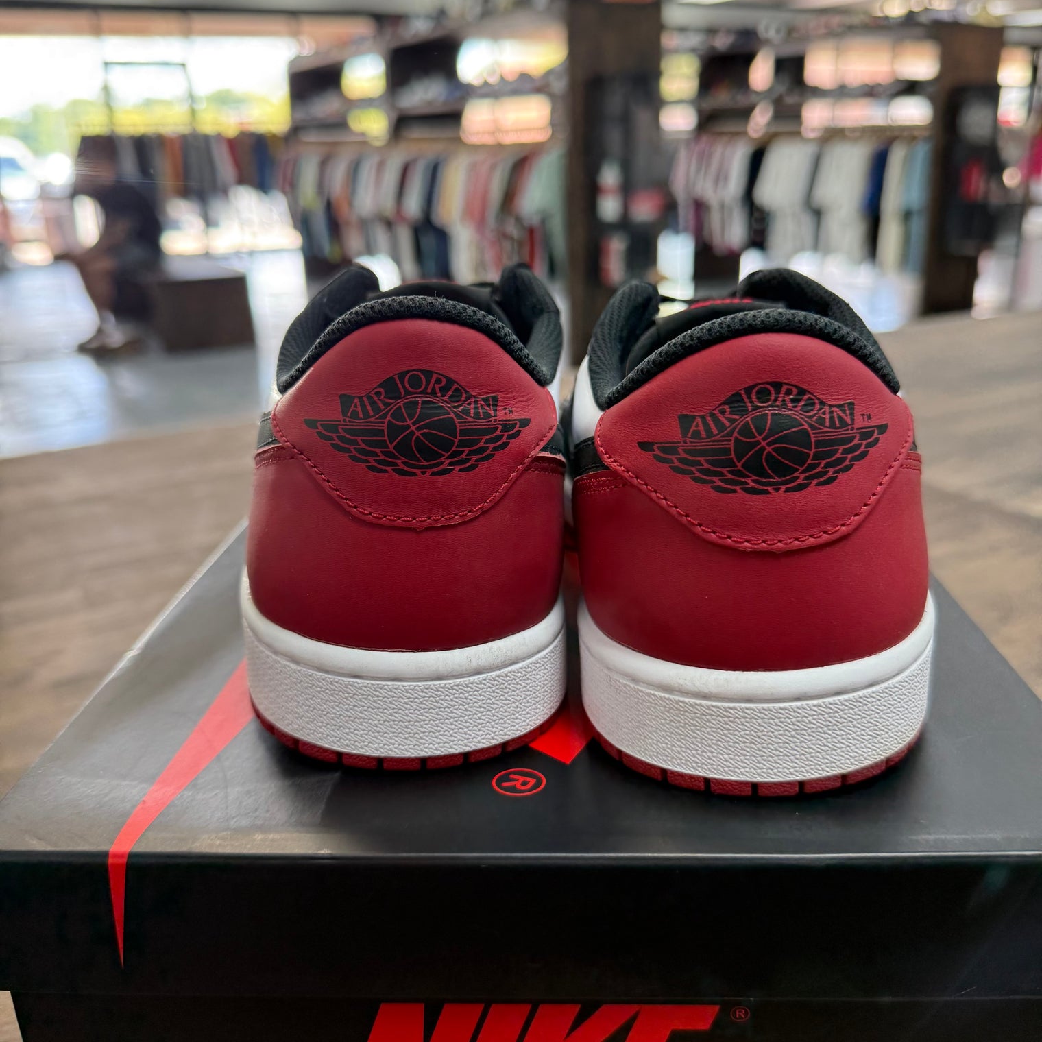 Black Toe Jordan 1 Low OG (USED)