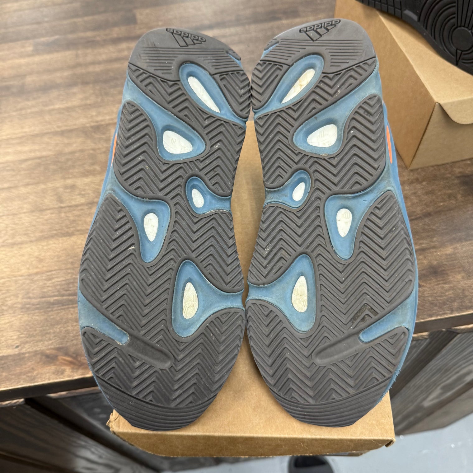 Faded Azure Yeezy 700 (USED)