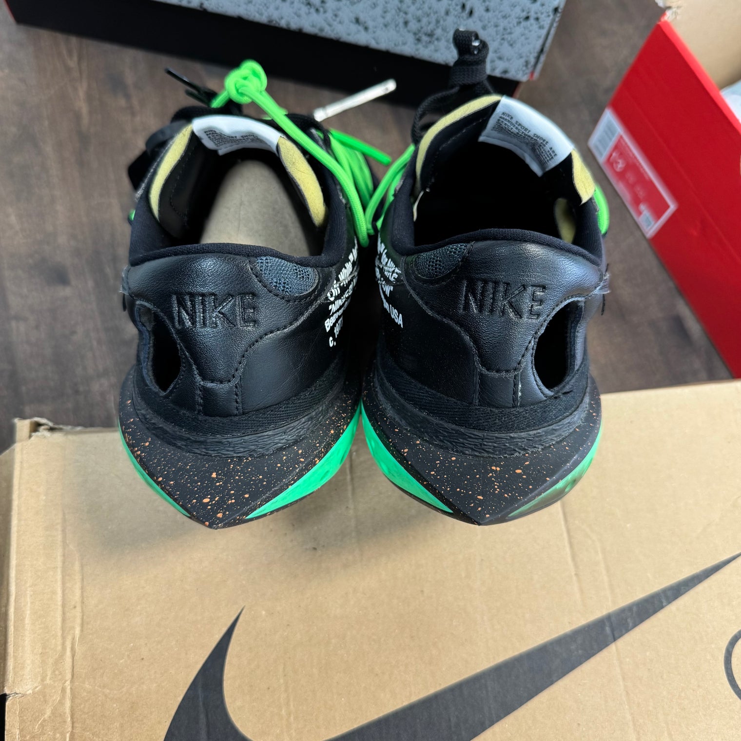 Off-White Black Electro Green Blazer Low (USED)