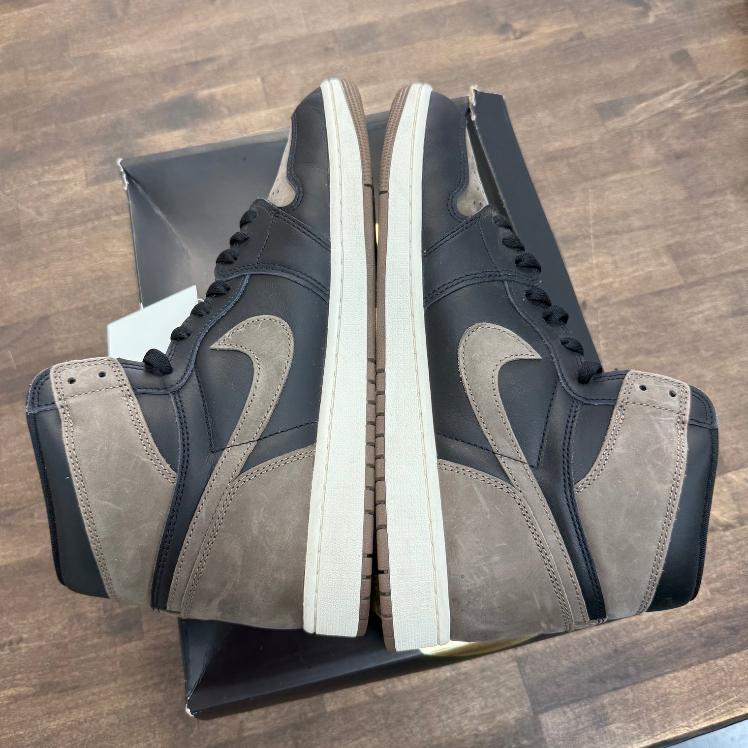 Palomino Jordan 1 High OG (USED)