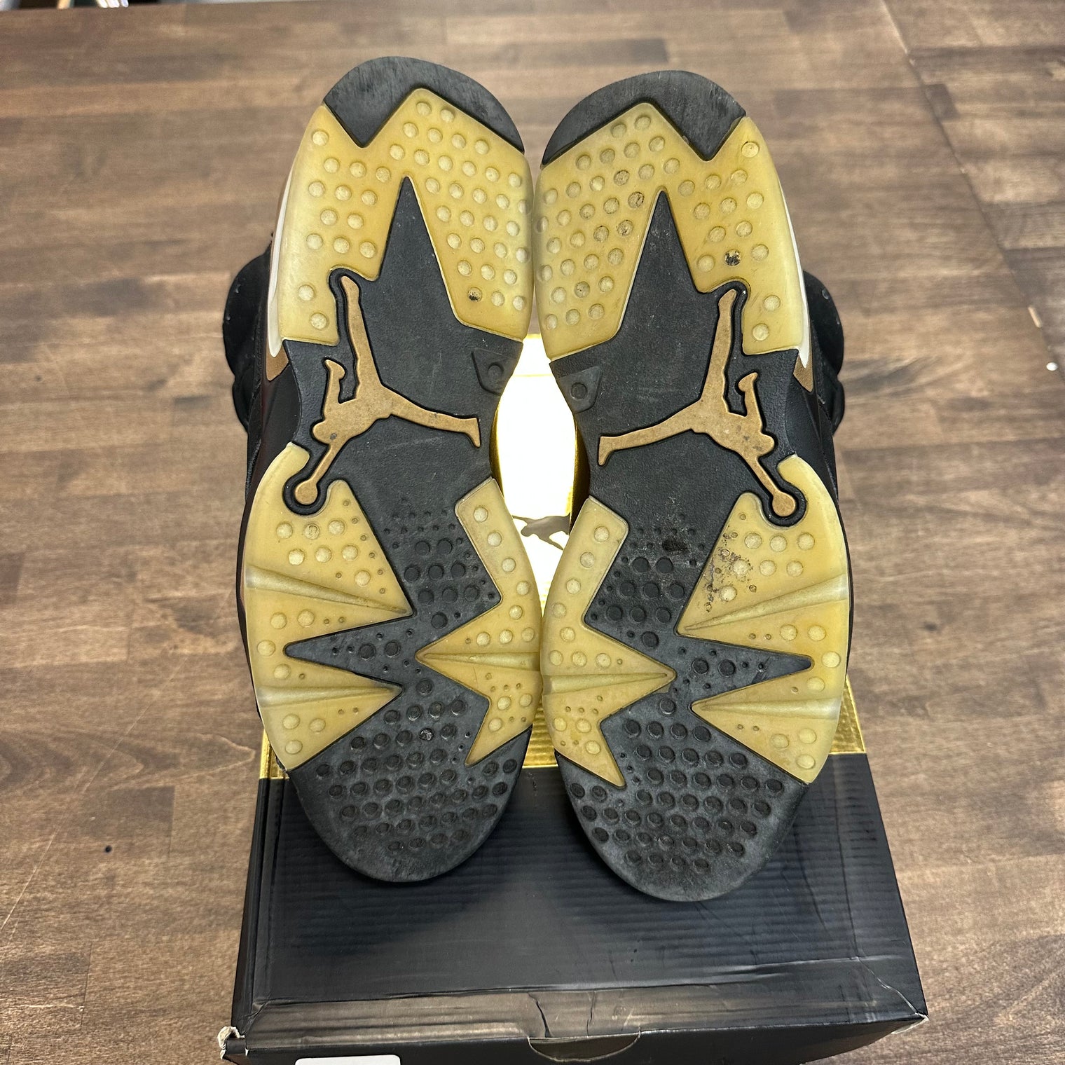 DMP Jordan 6 Retro (Used)