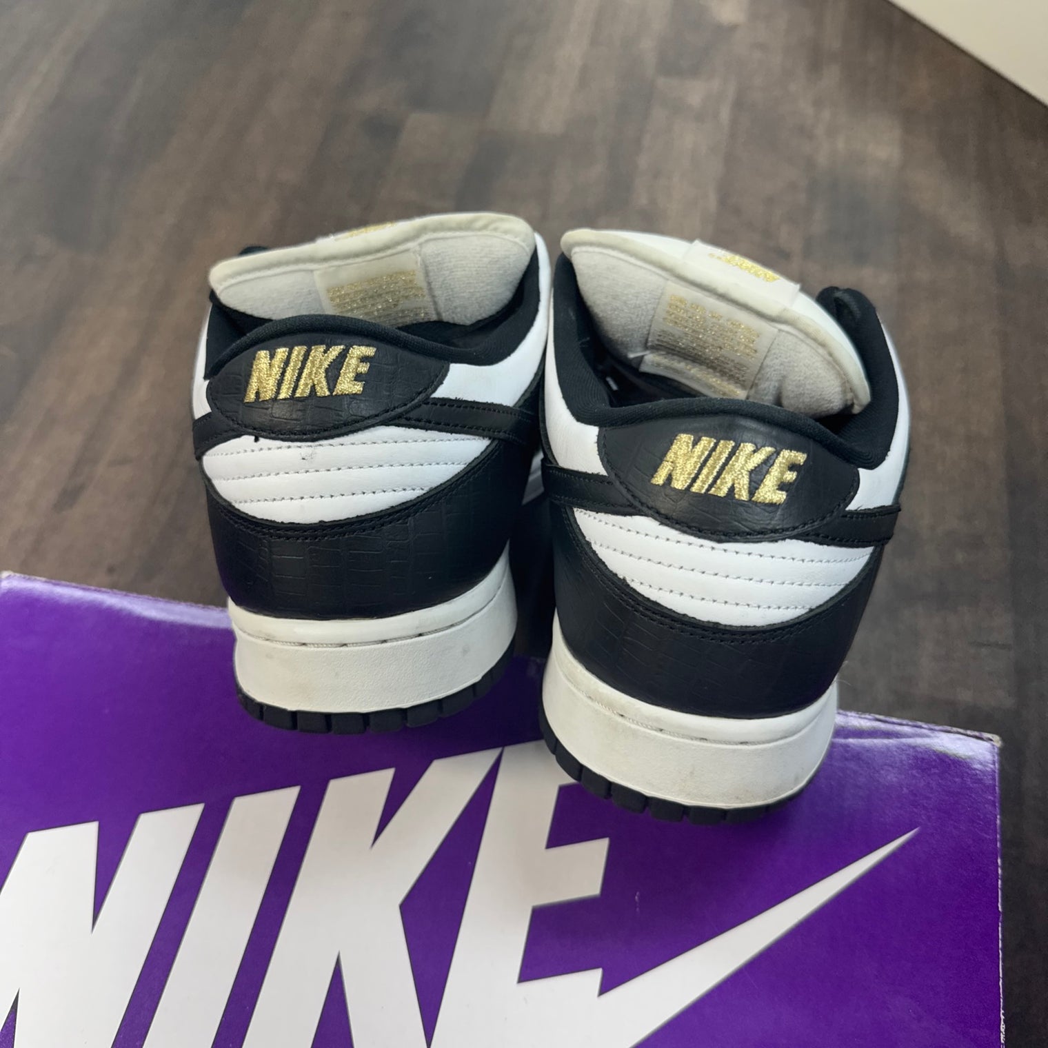 Stars Black Supreme Nike SB Dunk Low (USED)