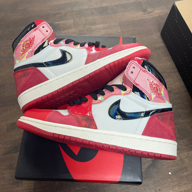 Spider-verse Spiderman Jordan 1 High (USED)