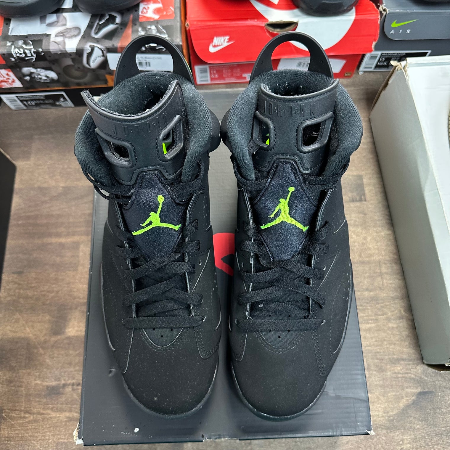 Electric Green Jordan 6 Retro (USED)