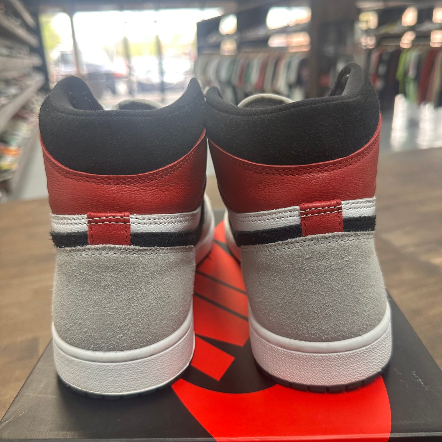 Light Smoke Grey Jordan 1 High (USED)