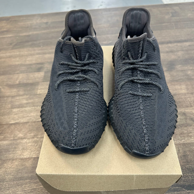 Black Static Yeezy 350 (USED, No Box)