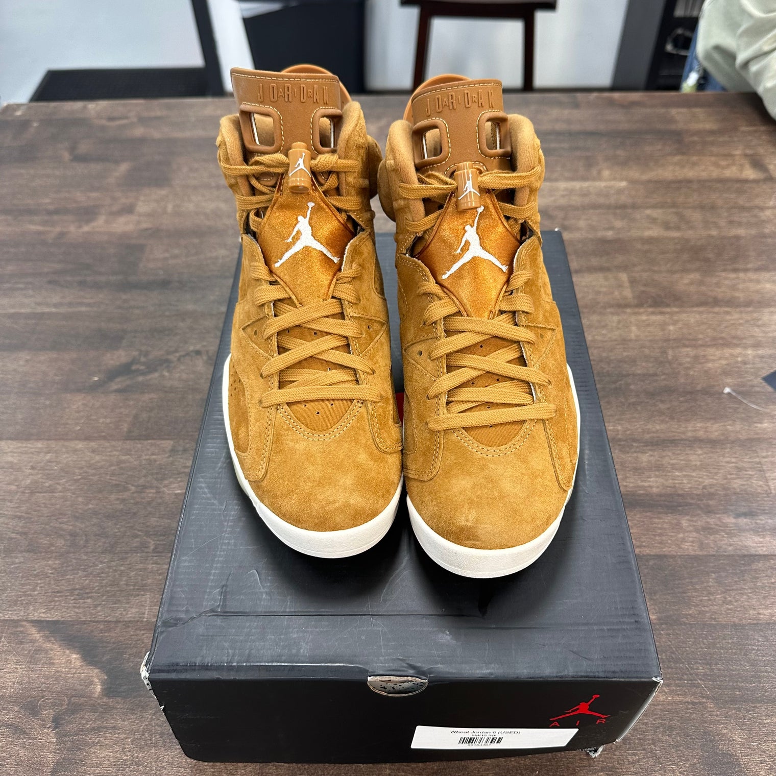 Wheat Jordan 6 (USED)