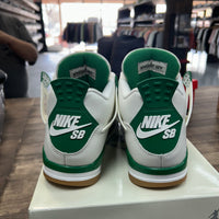 Pine Green SB Jordan 4 Retro (USED)