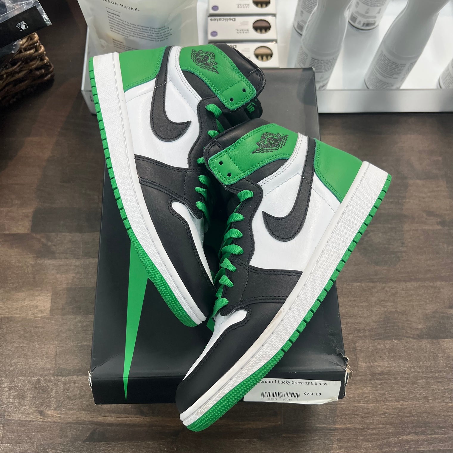 Lucky Green Jordan 1 High (USED)