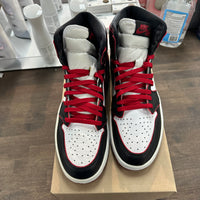 Bloodline Jordan 1 High (USED,No Box)